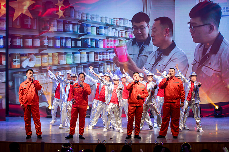 歡欣鼓舞迎新春，滿懷豪情攀高峰 | 聯(lián)橋集團2020迎新春聯(lián)歡晚會激情開演(圖35)